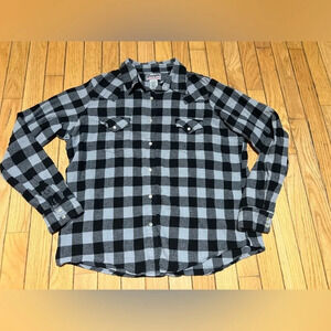 wrangler wrancher pearl snap Shirt Blouse Women’s Xl Black Gray Plaid Western